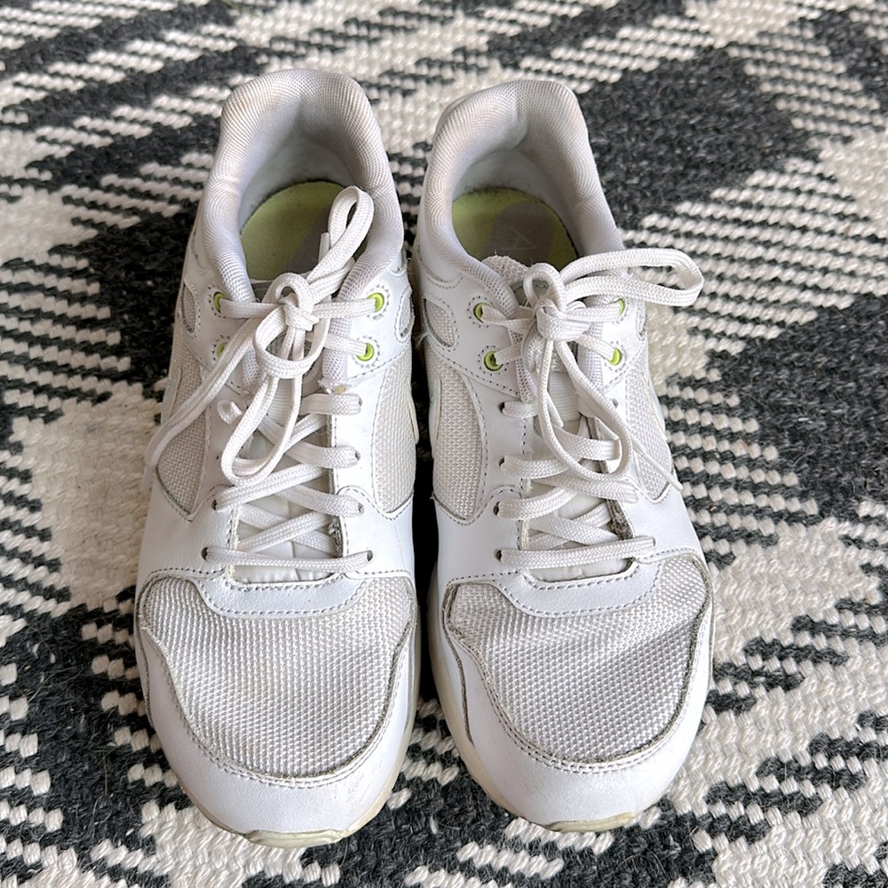 Nike Air Max Coliseum RCR Vintage Tennis Shoe - Picture 2 of 12